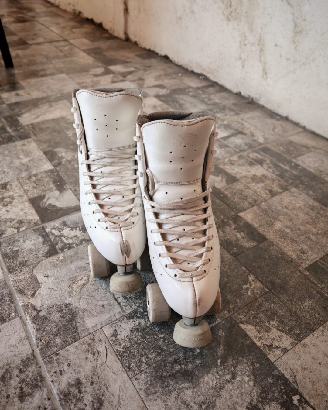 Patin Edea Rondo 275