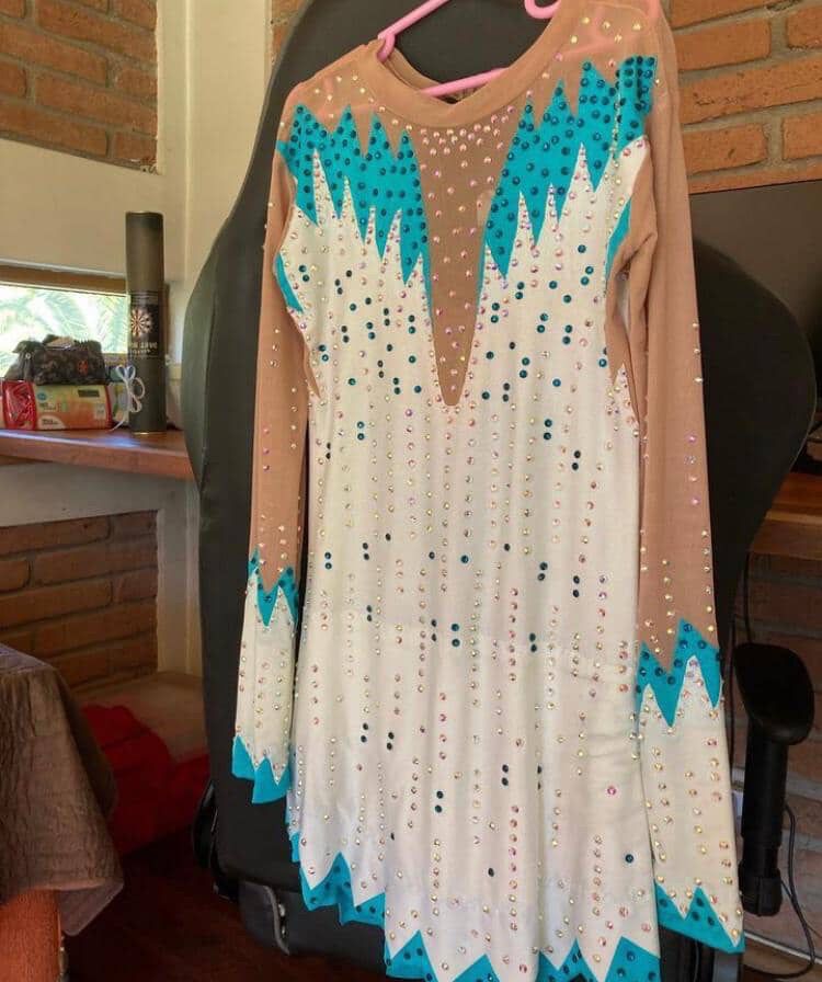 Malla Blanca con Calypso Competencia Talla 16