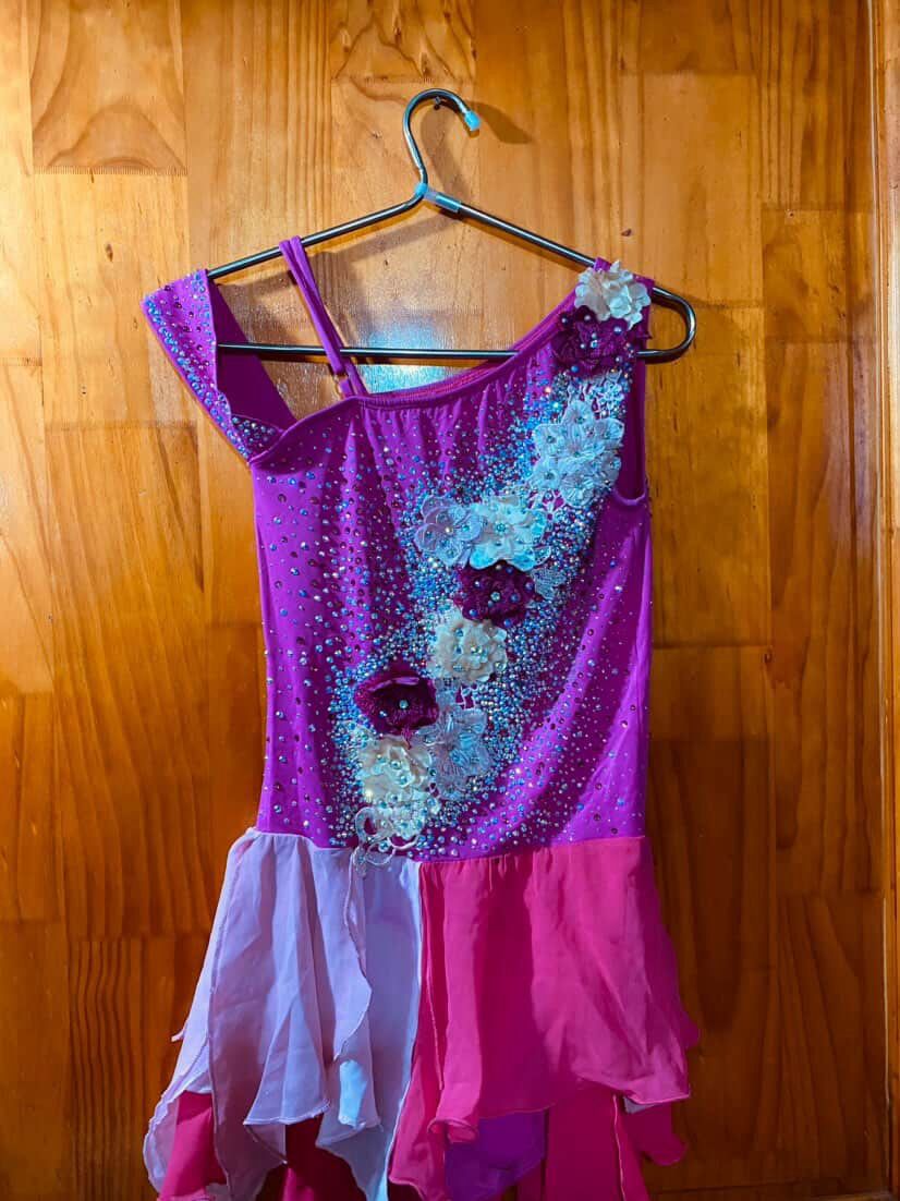 Malla Morada con Flores Competencia Talla S