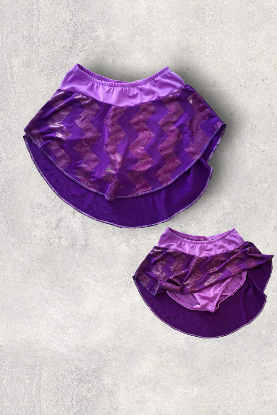 Faldon Morado Talla 4